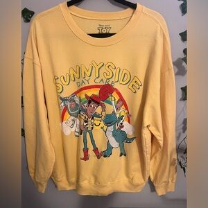 Disney Pixar Toy Story “Sunnyside Day Care” Yellow Crewneck Sweatshirt Size XXL